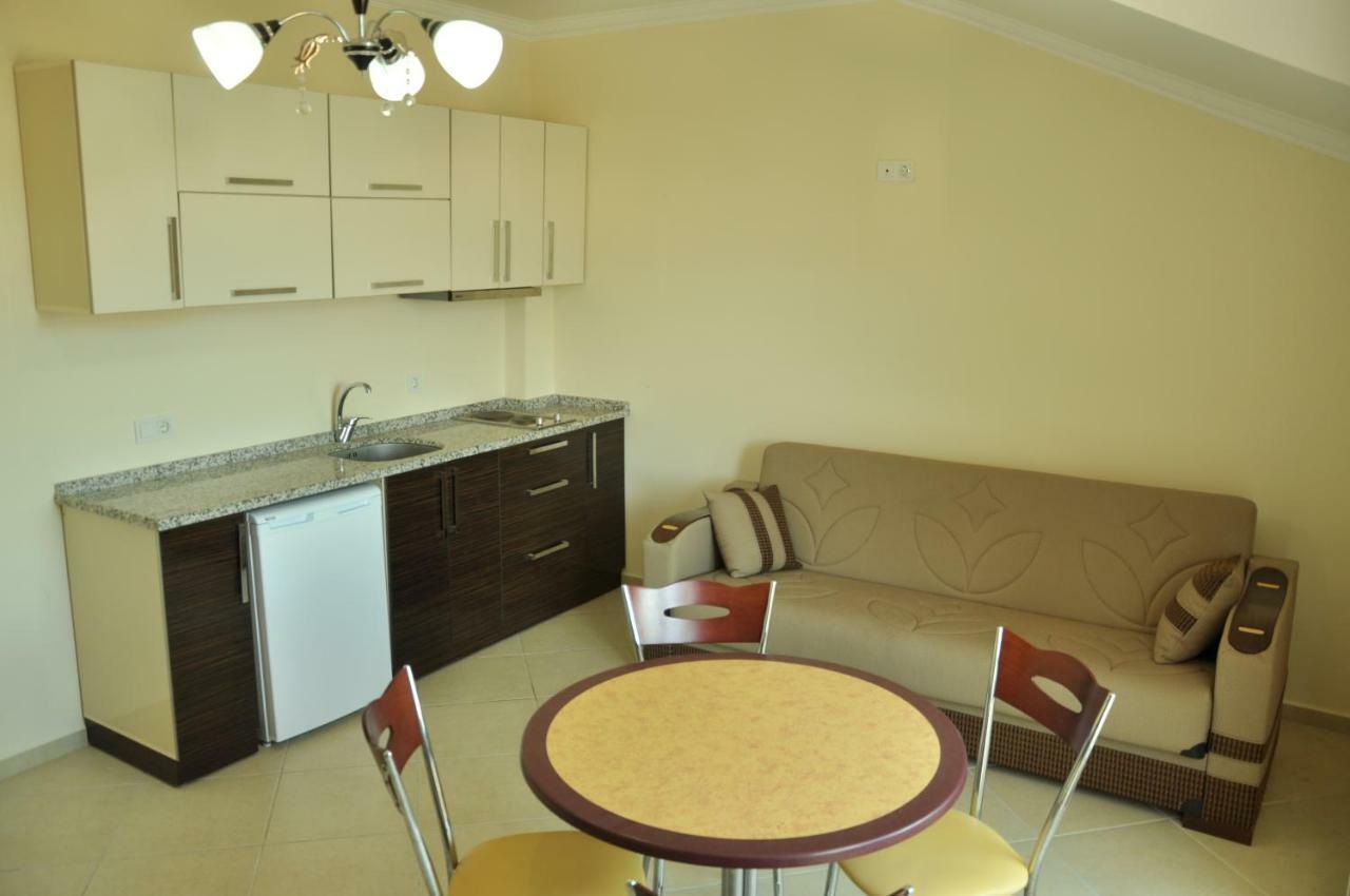 Gurol Apart Aparthotel Öludeniz Exteriör bild